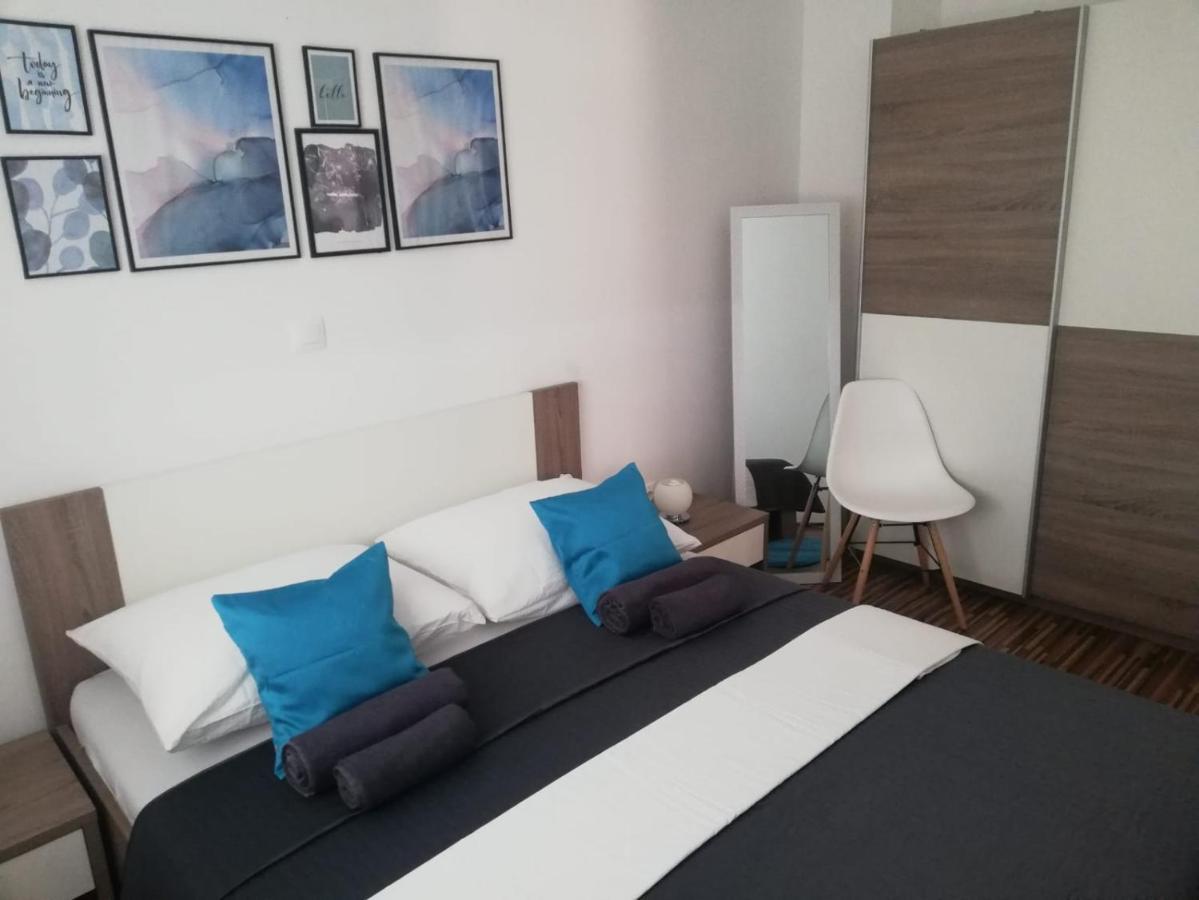 Tomena Apartments Trogir Rum bild